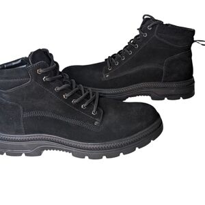 NEW ..Men's Boots Blondo Dean Waterproof....Size 12